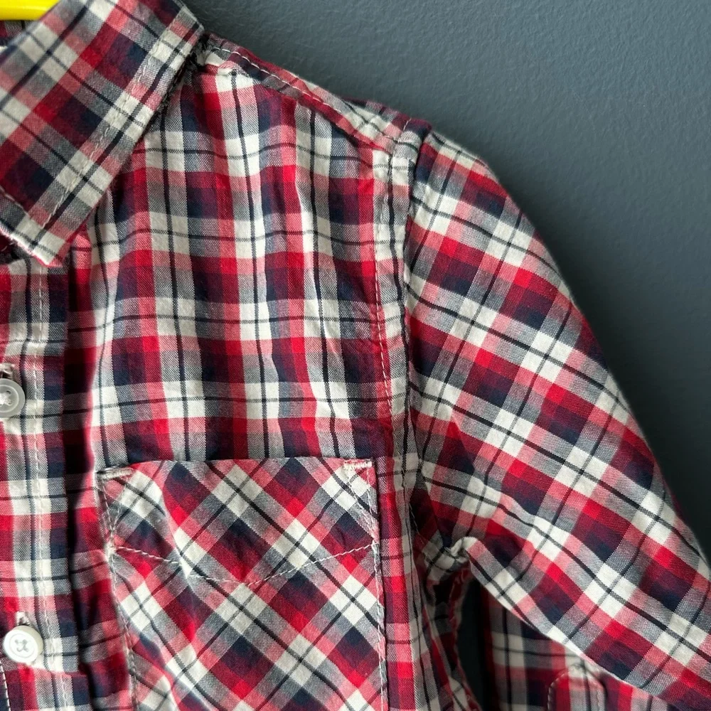 ❤️ CHILDREN’S PLACE Boys Button Down 18-24 months red white and blue plaid euc